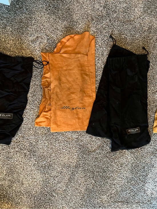 Mezlan Other - Mezlan Black Drawstring Dust Bags with Tan Suede Mezlan Pouch